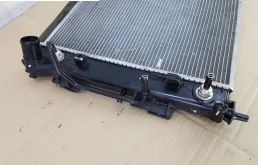 Радиатор охлаждения ДВС для Hyundai Creta на фотографиях