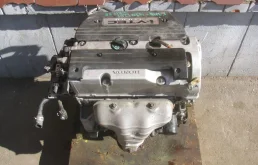 Двигатель без навесного для Honda Odyssey на фотографиях