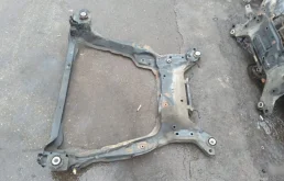 Подрамник двигателя для Volvo XC70 BZ 2007-2016