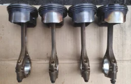 Коленвал для Mitsubishi Outlander 2013 года на фотографиях