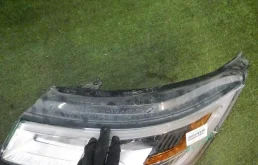 Фары для Ford Explorer 2014 года на фотографиях