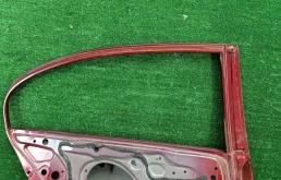 Дверь передняя левая для Honda Civic на фотографиях