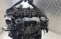 Двигатель без навесного для Citroen Berlingo 2012 года на фотографиях