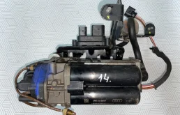 Компрессор пневмоподвески задний для Audi Q7 на фотографиях