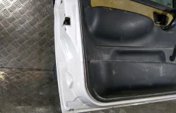 Двери для Citroen Berlingo 2002 года на фотографиях