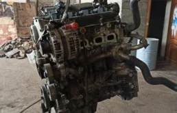 Двигатель для Nissan X-Trail 2010 года на фотографиях