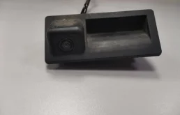 Камера заднего вида для Porsche Cayenne на фотографиях