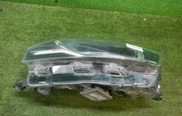 Фара левая для Skoda Rapid 2019 года на фотографиях