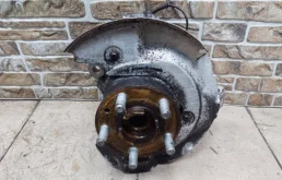 Кулак передний левый для Land Rover Range Rover Evoque L538 2011-2015