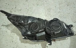 Фары для Opel Insignia на фотографиях