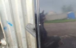 Уплотнитель передней правой двери для Audi Q7 2008 года на фотографиях