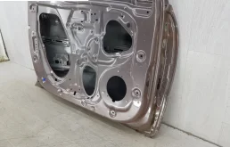 Дверь передняя левая для Kia Rio X line 2023 года на фотографиях