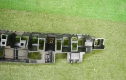 Кронштейн заднего бампера левый для Mercedes-Benz GL class на фотографиях