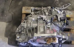 АКПП для Kia Sorento 2017 года на фотографиях