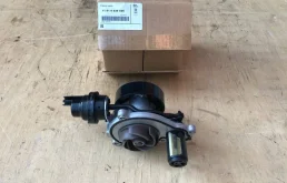 Насос охлаждающей жидкости ДВС(Помпа) для BMW 3er на фотографиях