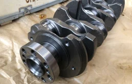 Коленвал для Mitsubishi Outlander 2011 года на фотографиях