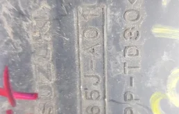 Корпус воздушного фильтра для Suzuki Grand Vitara на фотографиях