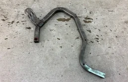 петля крышки багажника правая для Renault Logan 2005-2015 (LS)