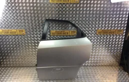 Дверь задняя левая для Honda Civic на фотографиях