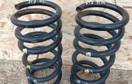 Пружина амортизатора задняя для Mitsubishi Pajero на фотографиях