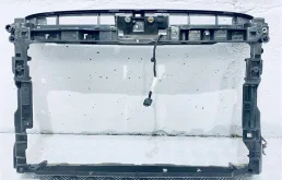 Панель радиатора (телевизор) для Volkswagen Passat на фотографиях