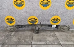 Усилитель бампера передний верхний для Mitsubishi Pajero V90 5dr rest II 2014-2020