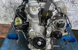 Двигатель без навесного для Lexus ES 2017 года на фотографиях