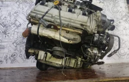 Двигатель для Toyota Land Cruiser 2008 года на фотографиях