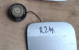 Крышка топливного бака (77024-42020) для Toyota RAV4 XA20 2000-2005