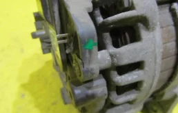 Генератор для Renault Logan 2017 года на фотографиях