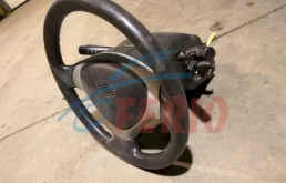 Подушка в руль (трехспицевый, черного цвета с серебристыми вставками по краям спиц) для Suzuki Liana ER 2001-2008