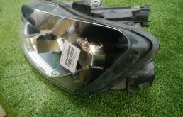 Фары для Volkswagen Polo на фотографиях