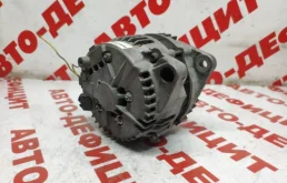 Генератор для Nissan X-Trail 2001 года на фотографиях