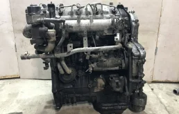 ГБЦ для Nissan X-Trail 2003 года на фотографиях