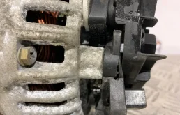 Генератор для Volvo XC90 2013 года на фотографиях