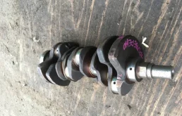 ГБЦ для Kia Sorento 2002 года на фотографиях