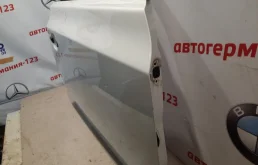 Дверь передняя правая для BMW X3 2008 года на фотографиях