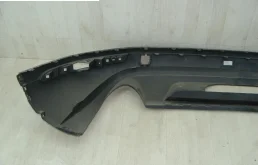 Накладка заднего бампера для Volkswagen Touareg на фотографиях