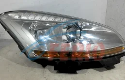 Фара правая для Citroen C4 Picasso 2014 года на фотографиях