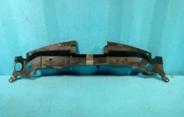 Кожух замка капота для Nissan Tiida 2009 года на фотографиях