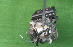 Двигатель без навесного для Nissan March на фотографиях