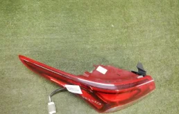 Фонарь левый для Hyundai Solaris 2019 года на фотографиях