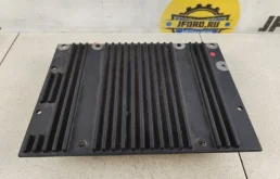 Магнитола для Volvo XC90 2004 года на фотографиях