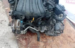 Двигатель без навесного для Nissan Serena 2008 года на фотографиях