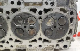 ГБЦ для Nissan Pathfinder 2008 года на фотографиях