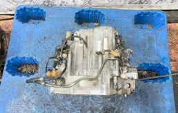 АКПП для Honda Odyssey 2000 года на фотографиях