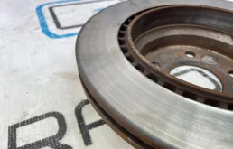 Диски тормозные передние (комплект) для Mercedes-Benz E class на фотографиях