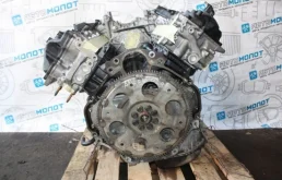 Двигатель для Toyota Land Cruiser на фотографиях