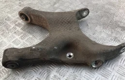 Качающийся рычаг левый для BMW X6 на фотографиях