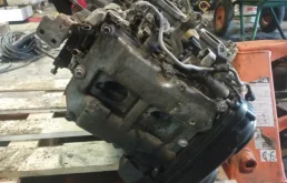 Двигатель без навесного для Subaru Legacy B4 2002 года на фотографиях